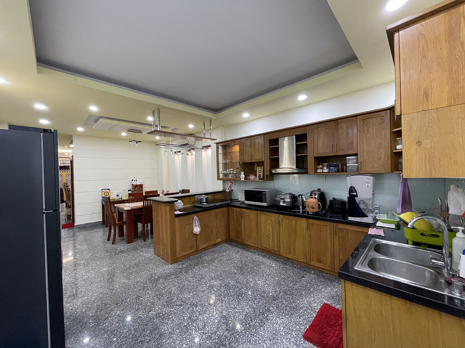 Bán nhà Ngô Thị Thu Minh, Quận Tân Bình NHÀ PHỐ VƯỜN tuyệt đẹp 3lầu (4mx24m) nở hậu hẻm ôtô khu VIP